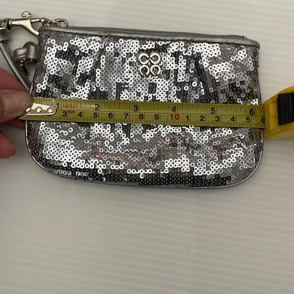COACH SILVER SEQUIN WRISTLET WOMES SIZE S